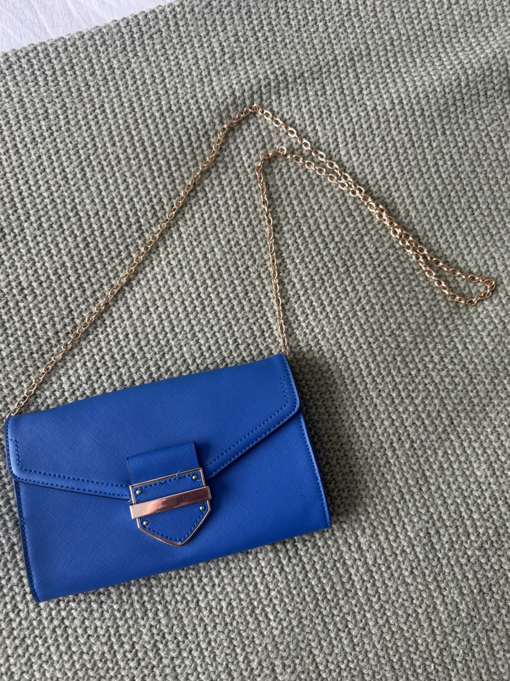 Aldo Blue Crossbody with Gold Chain